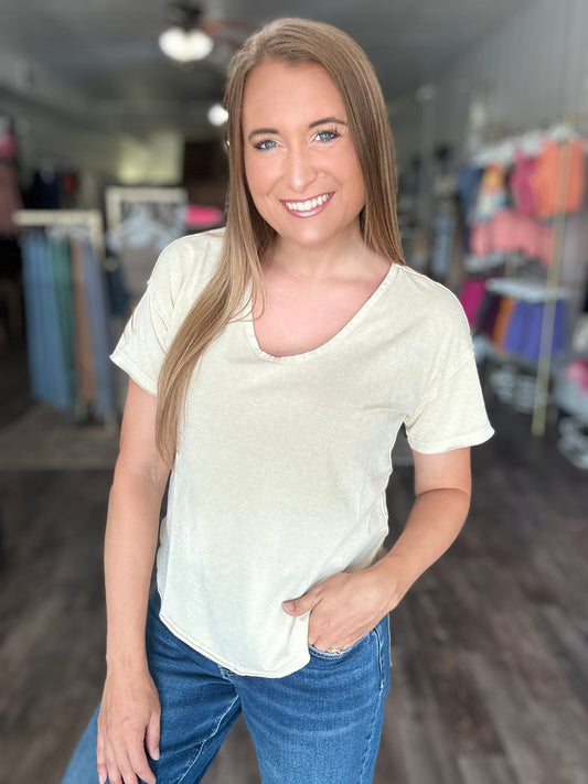 Keep It Cool Washed V-Neck - Ivory
